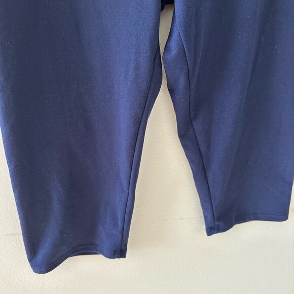 Stretch is Comfort Leggings Womens Medium Blue Capri Pocket High Rise Athleisure - Picture 3 of 8